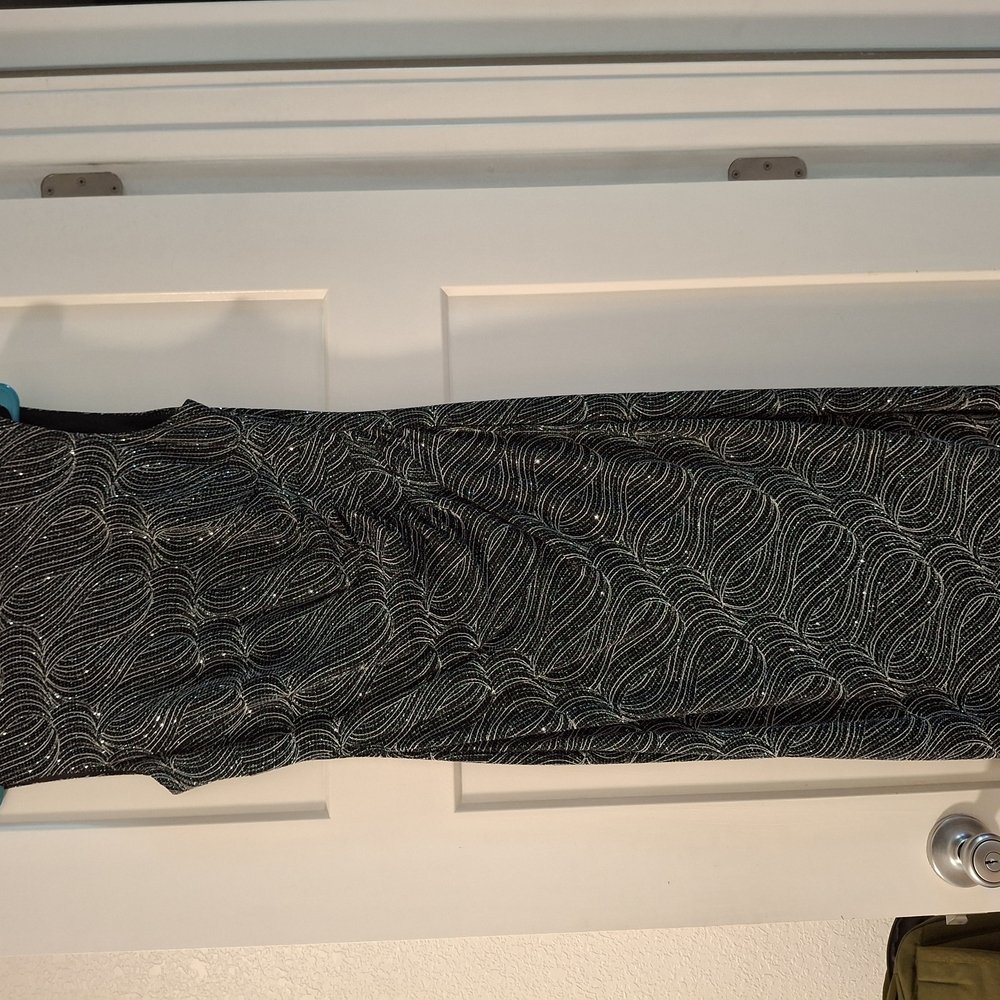 Black And Silver Patterned Pants - image 1